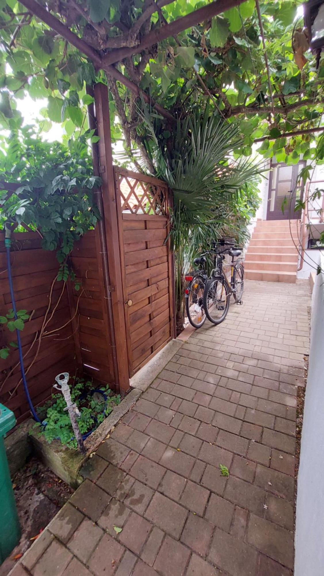 Apartment Drenovica Pula Exterior foto