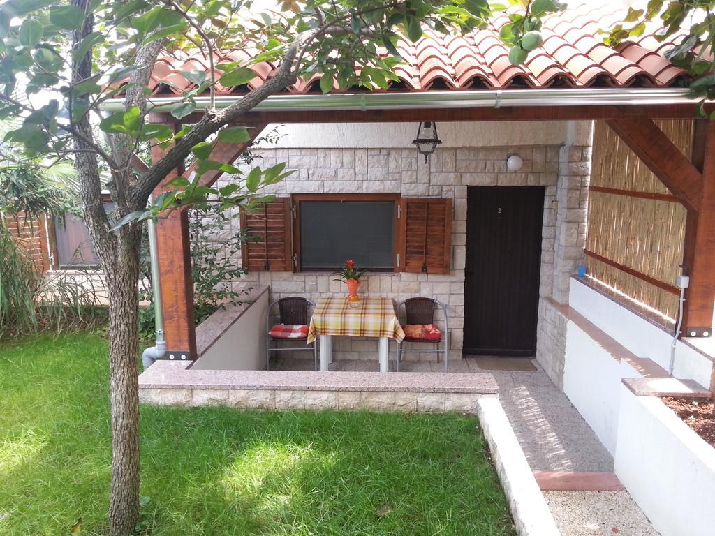 Apartment Drenovica Pula Habitación foto